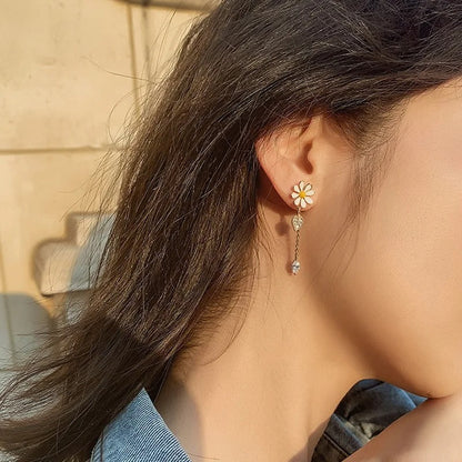 Long Daisy Asymmetrical Earrings
