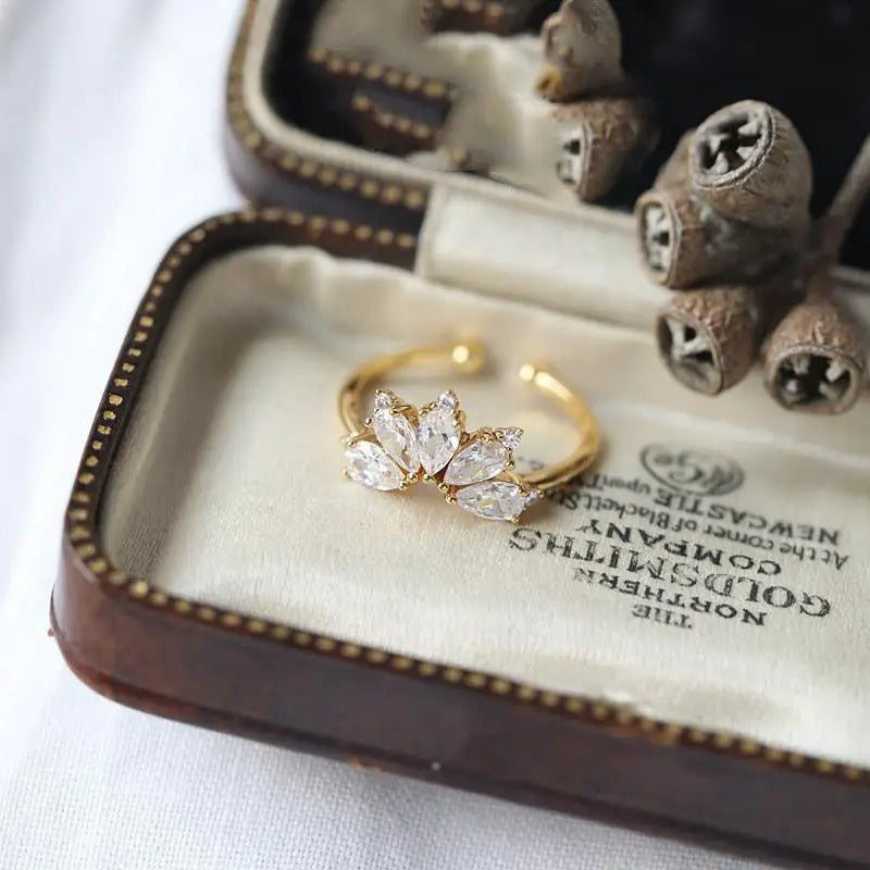 Open Petal Crown Ring