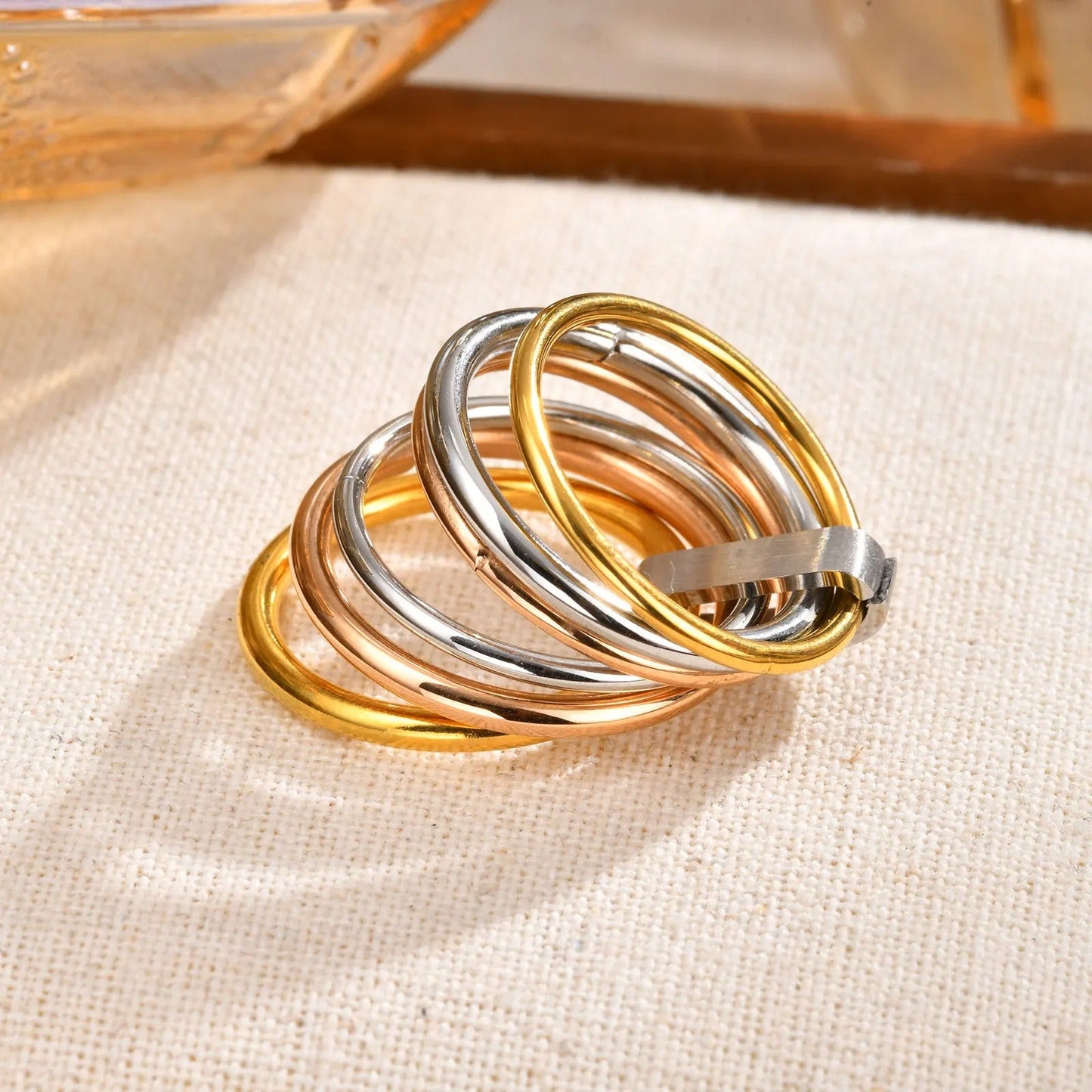 6pc Interlocked Stacked Ring