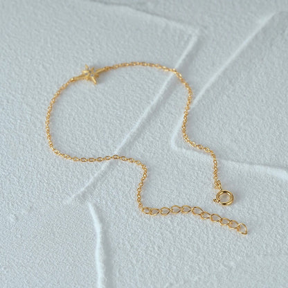 Dainty Pointed Star Bracelet