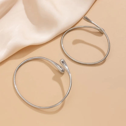 Minimal Upper Arm Bracelet