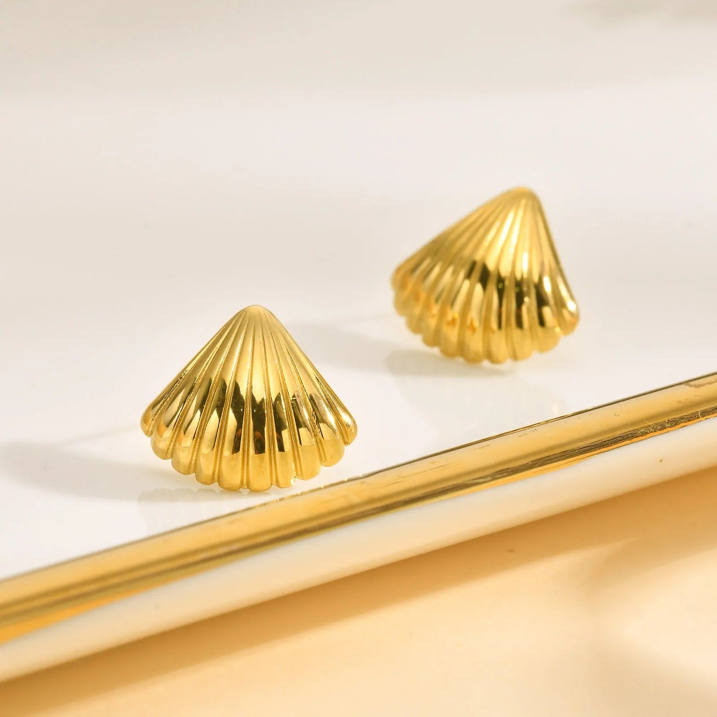 Shell Striped Earrings