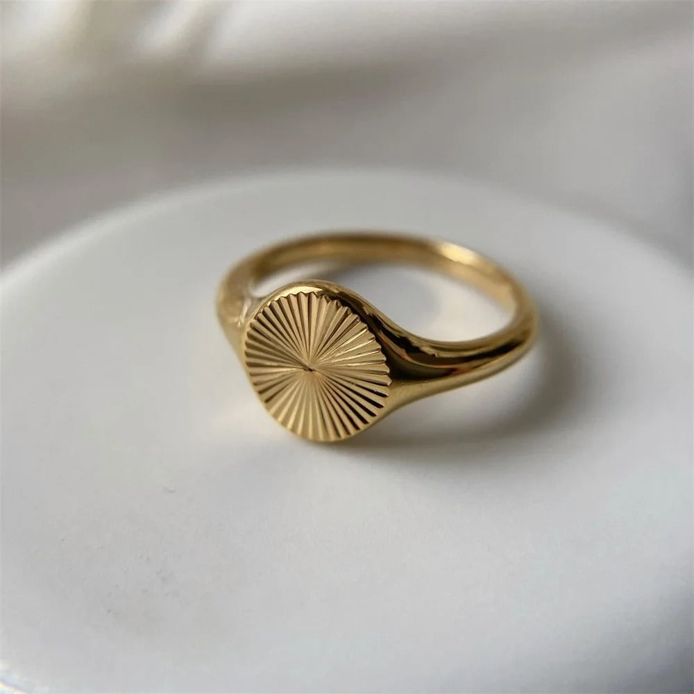 Dainty Dome Wave Ring