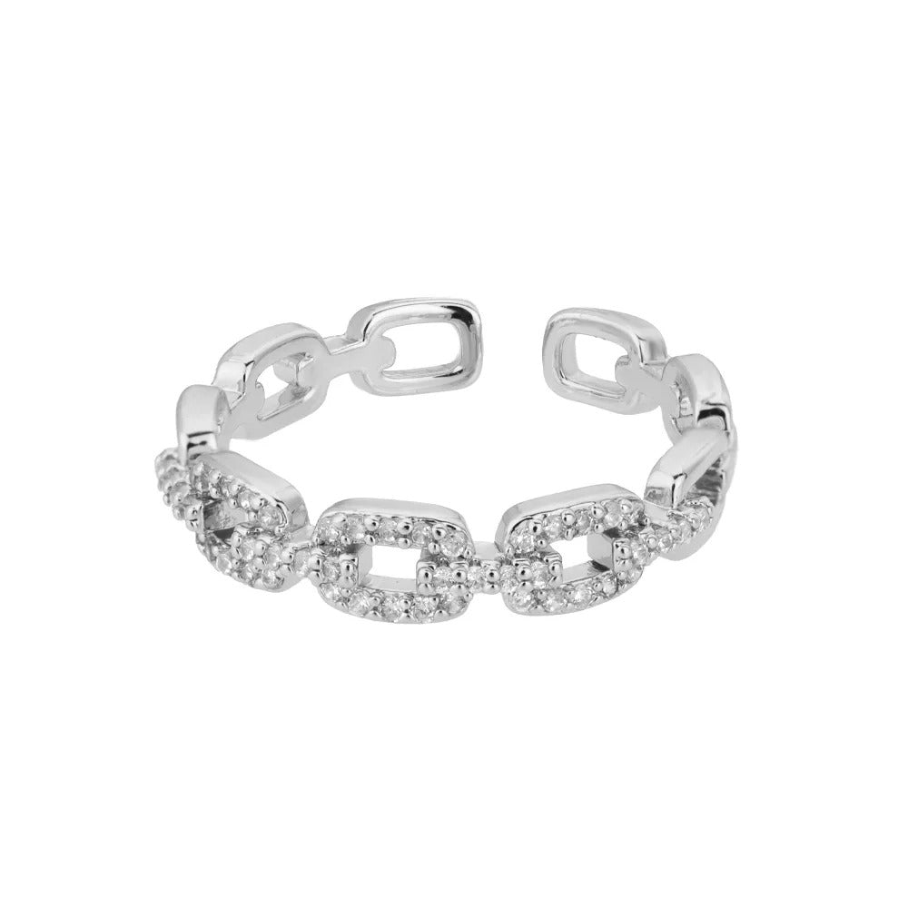 Elegant Twist Chain Ring